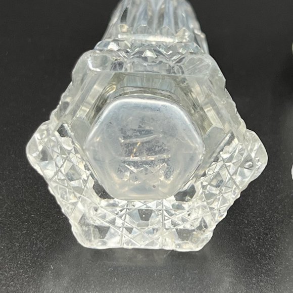Cut Glass Salt & Pepper Shaker Pewter Toppers - Picture 4 of 14